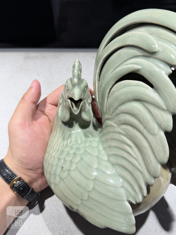 清乾隆 唐英制冬青釉大吉香薰 - 图9